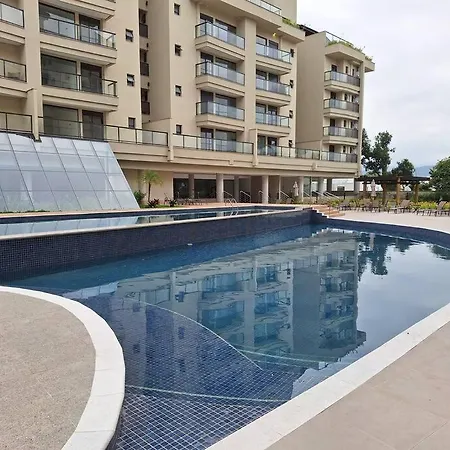 Apto Cond Clube Piscina Coberta Aquecida Itaguá-2